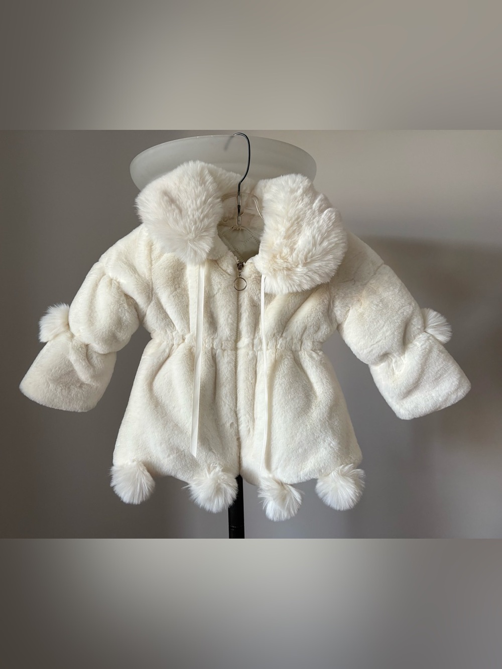 Princess Coat Pom Pom’s Style Plush Faux Fur